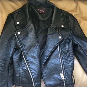 Leather jacket .